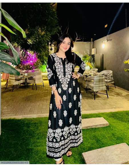 1 Pc Women's Stitched Linen Embroidered Kurta