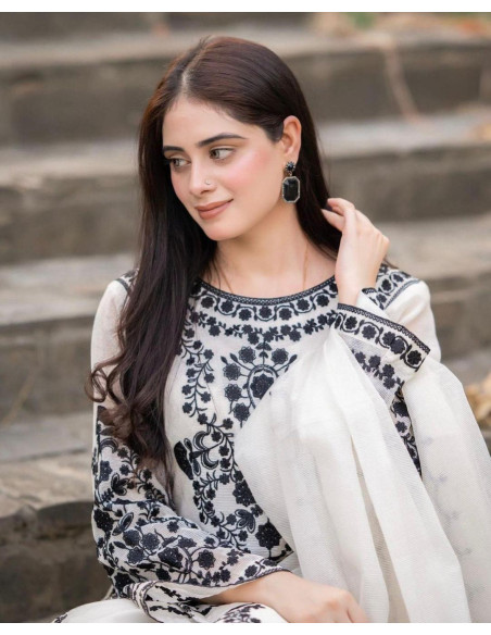 1 Pc Women's Stitched Linen Embroidered Kurta