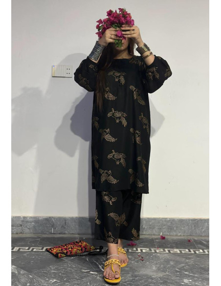 2 Pcs Women's Stitched Linen Suit