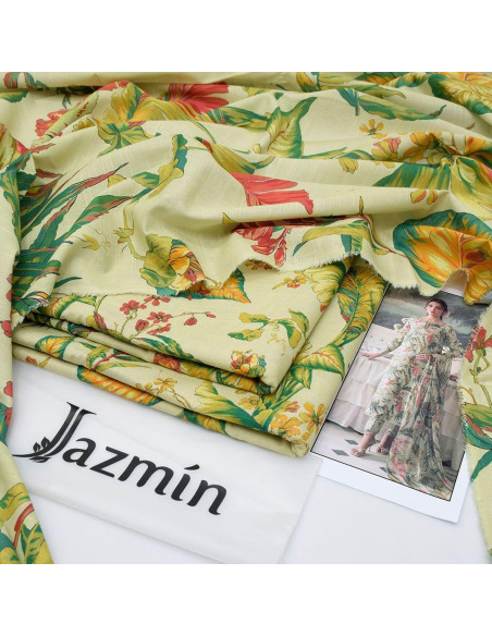 Women's digital print suit set 3 pcs khaddar fabric 