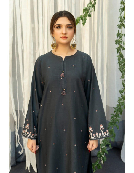 3 pcs women unstitched Dhanak Embroidered suit 