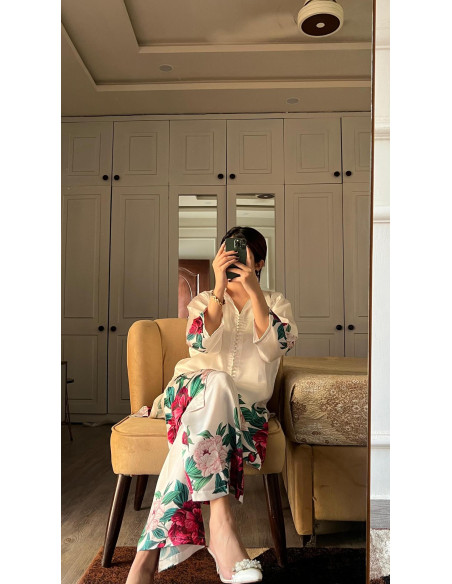 2 Pcs Women's Stitched Linen Printed Shirt And Trouser