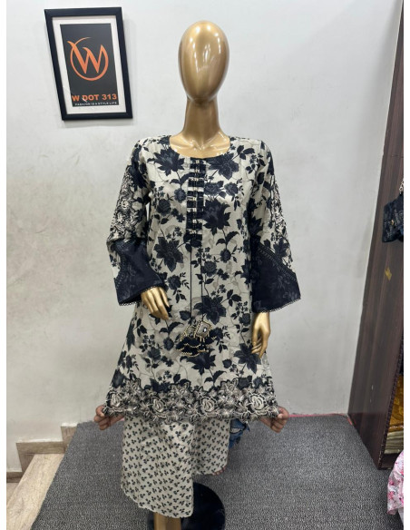 Printed Khaddar Women's Suit - 3 Pcs Ensemble in Black & Beige