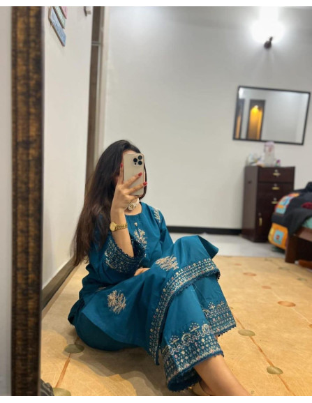 Women 2 peice linen suit