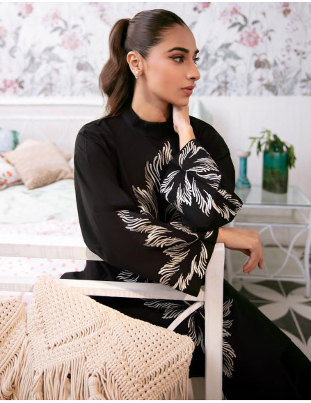 Chick black block printed shirt and...