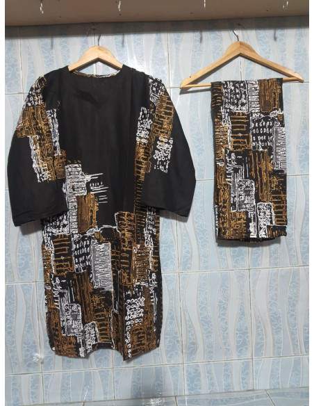 Elegant black printed shirt and trouser