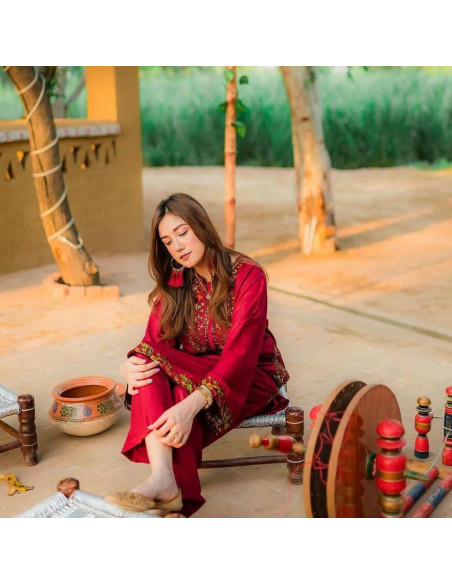 Stitched linen embroidered shirt and trouser