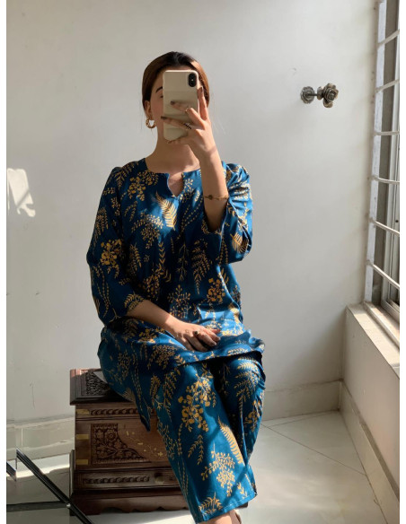 Stylish Women's Stitched Block Printed Shirt and Trouser Set - 2 Pcs in Blue