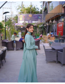 Elegant Green Georgette... 2
