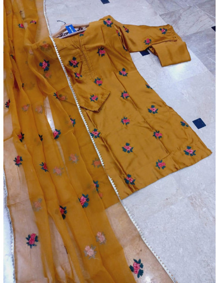 3 Pcs Women's Stitched Silk Embroidered Suit